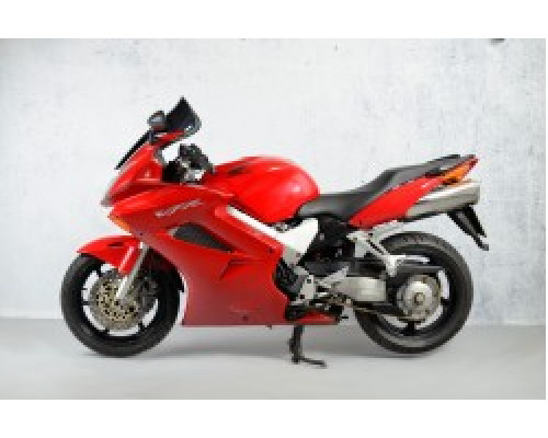 Motorcycle windshield HONDA VFR 800 V-TEC TOURIST Motorcycle windshield HONDA VFR 800 V-TEC TOURIST