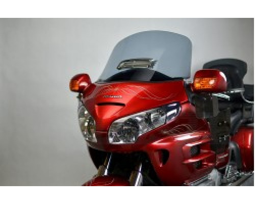Motorcycle windshield HONDA GL 1800 Gold Wing STANDARD (61cm) Motorcycle windshield HONDA GL 1800 Gold Wing STANDARD (61cm)