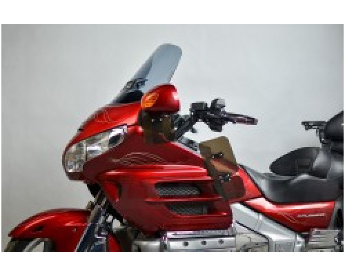 Motorcycle windshield HONDA GL 1800 Gold Wing STANDARD (61cm) Motorcycle windshield HONDA GL 1800 Gold Wing STANDARD (61cm)