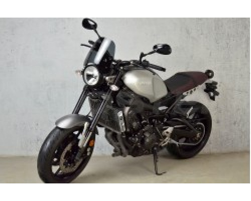 Motorcycle windshield YAMAHA XSR 900 NAKED Motorcycle windshield YAMAHA XSR 900 NAKED