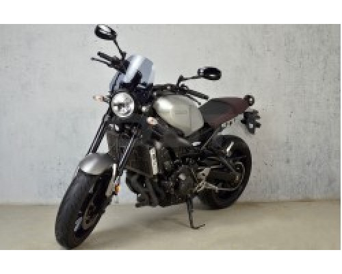 Motorcycle windshield YAMAHA XSR 900 NAKED Motorcycle windshield YAMAHA XSR 900 NAKED