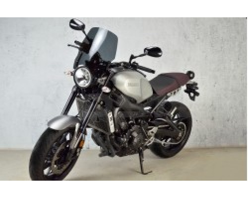 Motorcycle windshield YAMAHA XSR 900 TOURIST Motorcycle windshield YAMAHA XSR 900 TOURIST